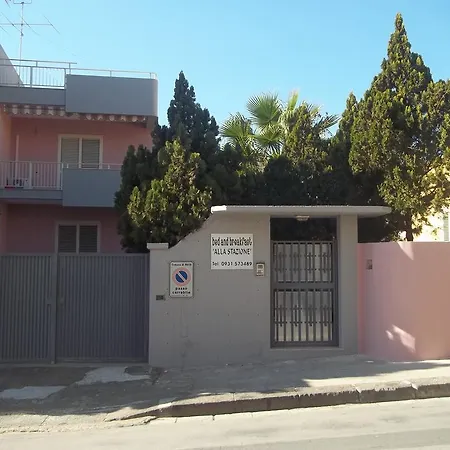 Stazione לינה וארוחת בוקר 3*