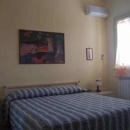 Stazione לינה וארוחת בוקר 3*